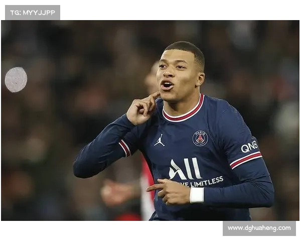 姆巴佩在巴黎圣日耳曼的表现如何推动球队发展与战术创新